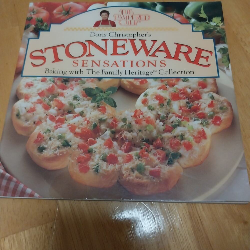 Vintage Pampered Chef Cookbook